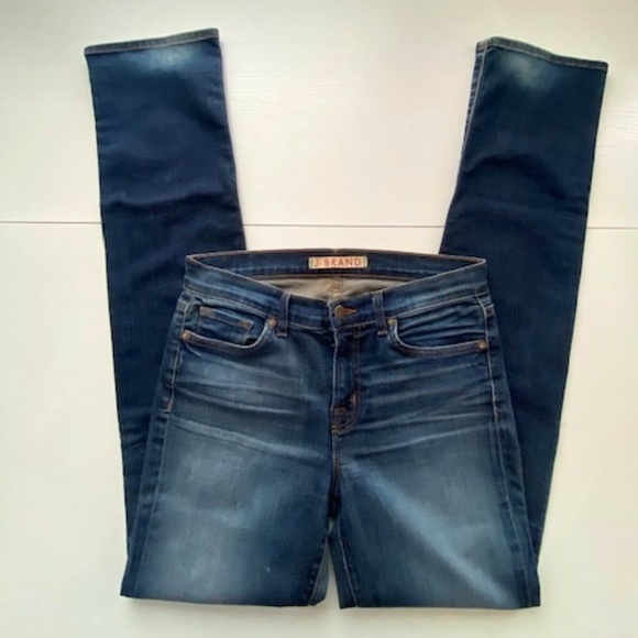 J BRAND Women's Cigarette Leg Mid Rise in Heirloom Wash Size 28 - Picture 1 of 13